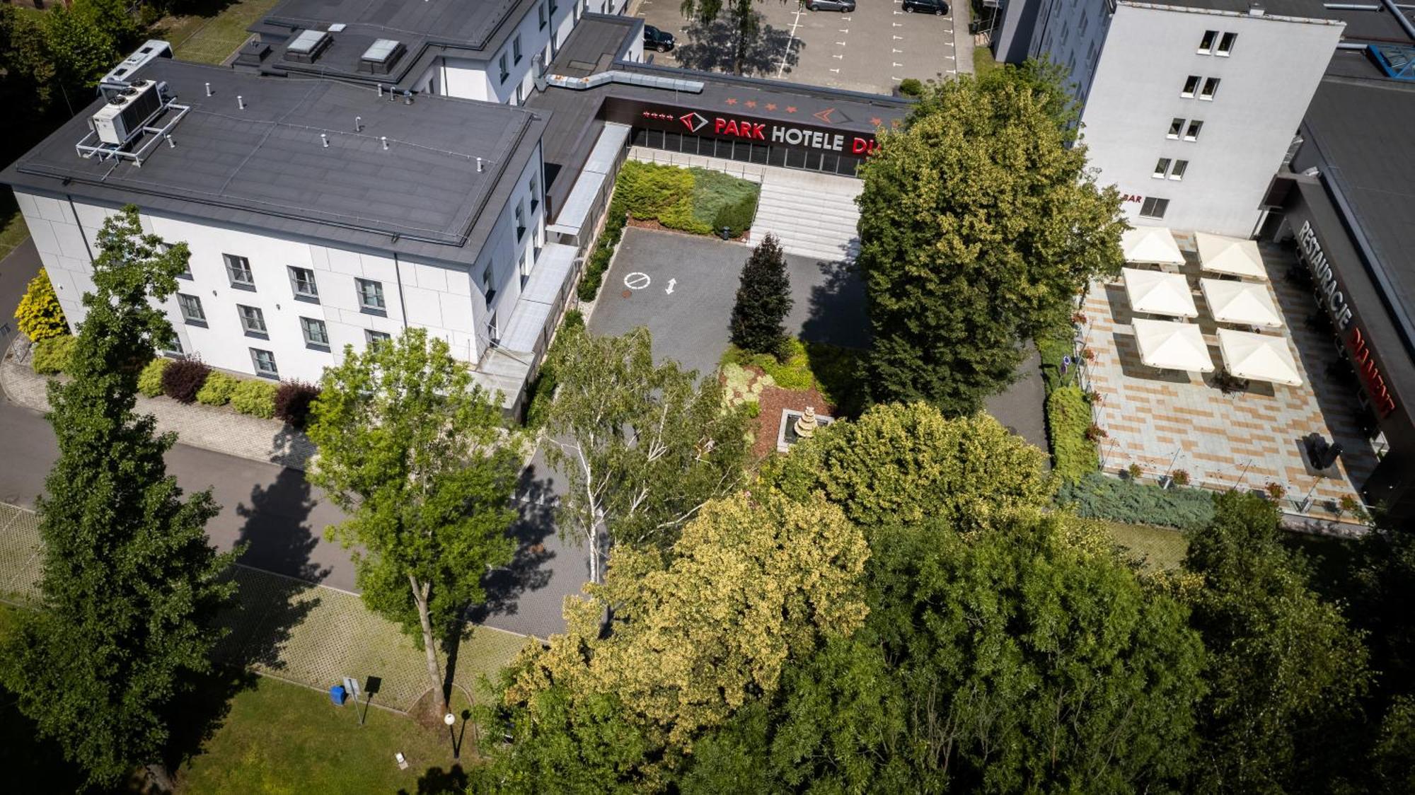 Hotel Diament Zabrze - Gliwice Εξωτερικό φωτογραφία