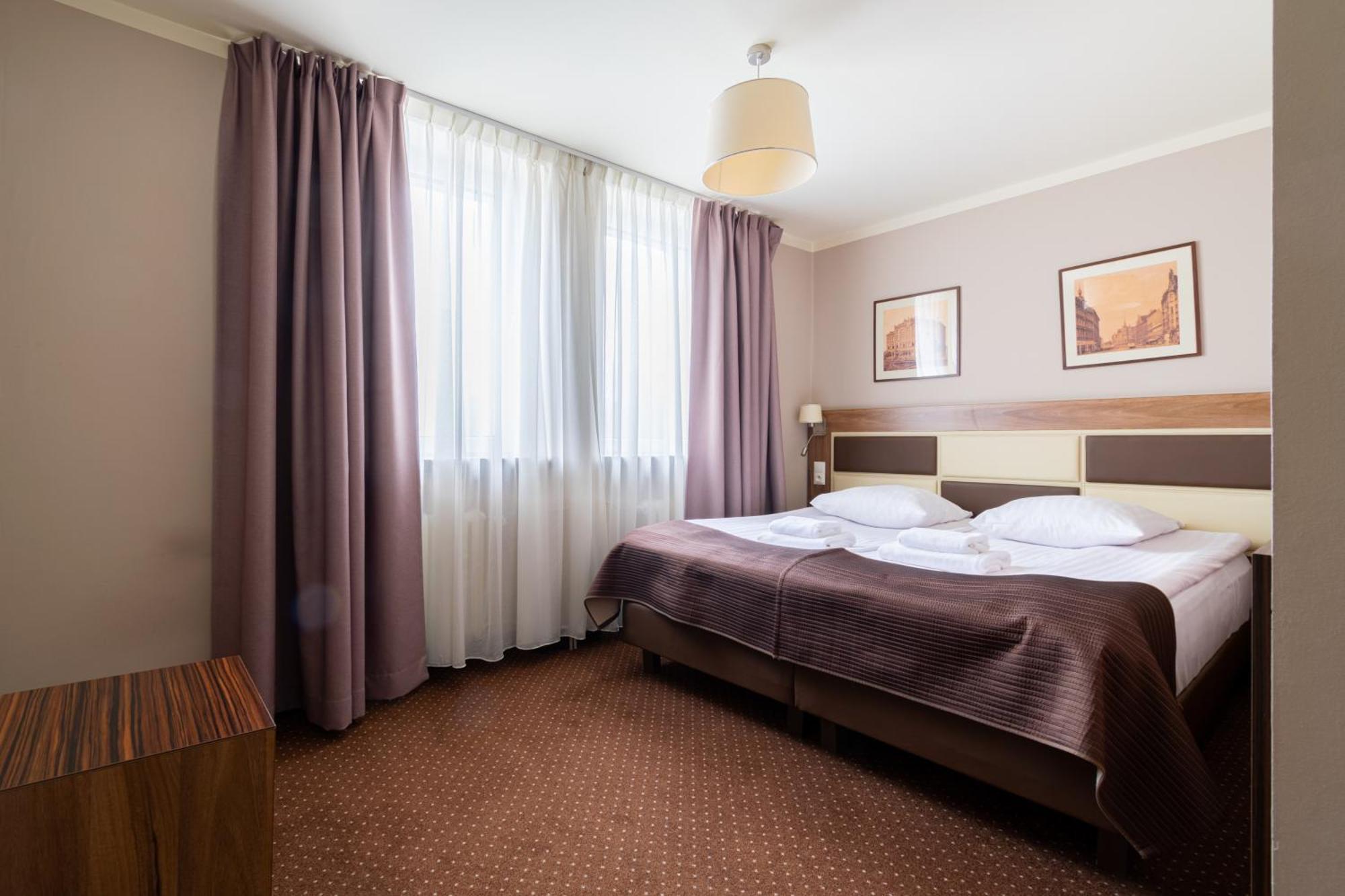 Hotel Diament Zabrze - Gliwice Εξωτερικό φωτογραφία
