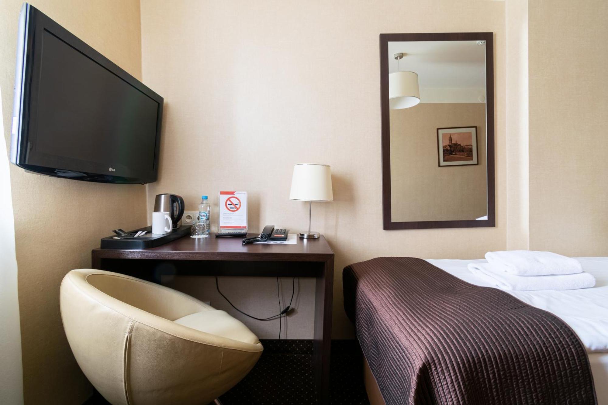 Hotel Diament Zabrze - Gliwice Εξωτερικό φωτογραφία