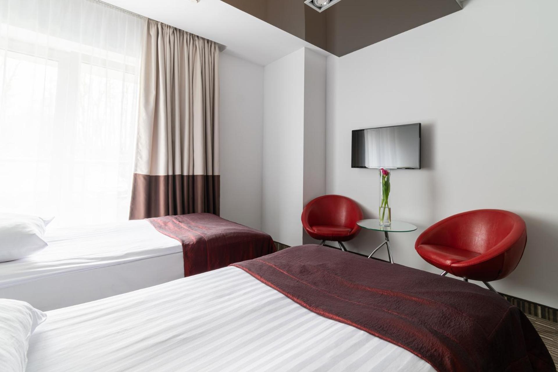 Hotel Diament Zabrze - Gliwice Εξωτερικό φωτογραφία