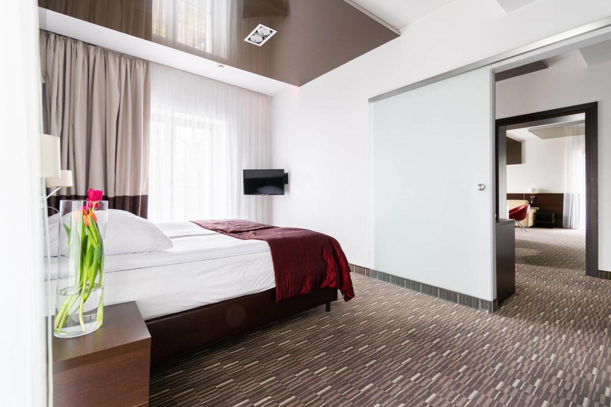 Hotel Diament Zabrze - Gliwice Εξωτερικό φωτογραφία