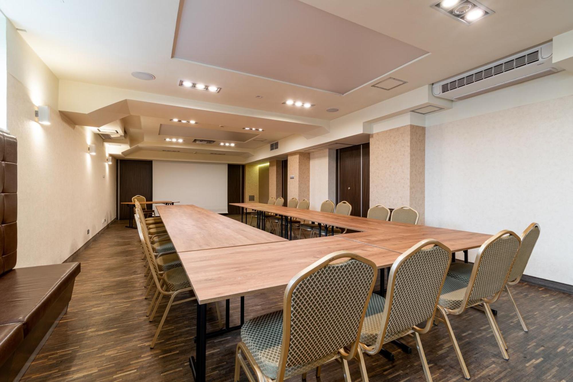 Hotel Diament Zabrze - Gliwice Εξωτερικό φωτογραφία