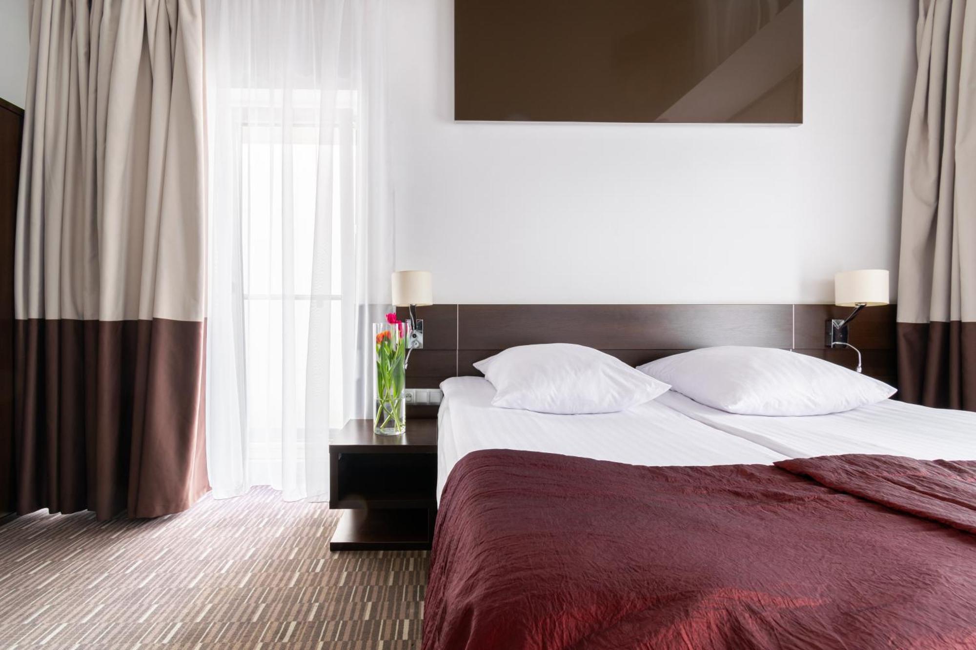 Hotel Diament Zabrze - Gliwice Εξωτερικό φωτογραφία
