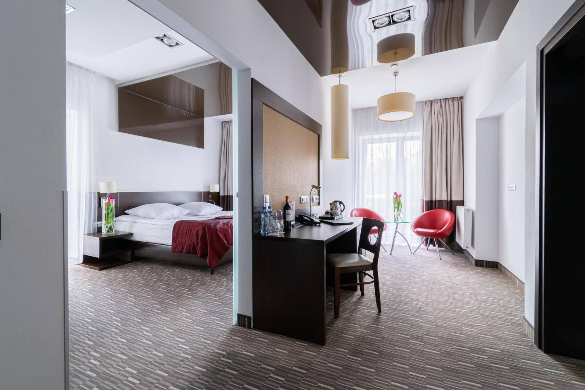 Hotel Diament Zabrze - Gliwice Εξωτερικό φωτογραφία