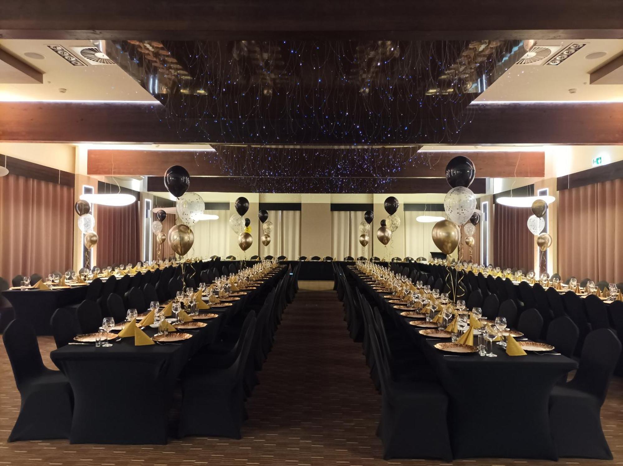 Hotel Diament Zabrze - Gliwice Εξωτερικό φωτογραφία